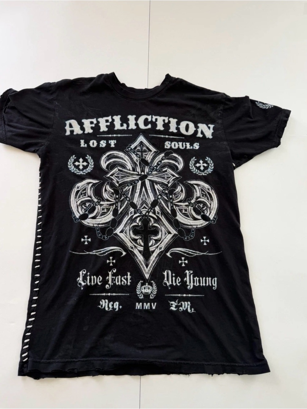 Affliction Men's 'Lost Souls' Graphic Tee - Black Sz M